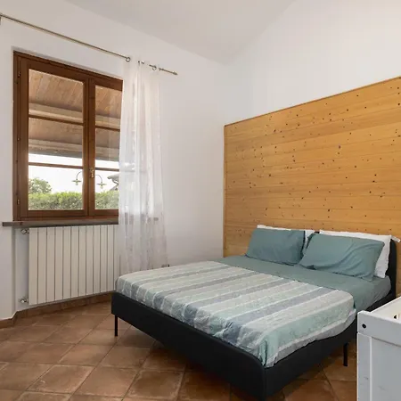 - In Collina Vista Mare Con Piscina Privata Villa Castiglioncello