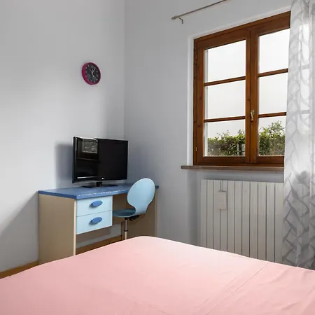 - In Collina Vista Mare Con Piscina Privata *