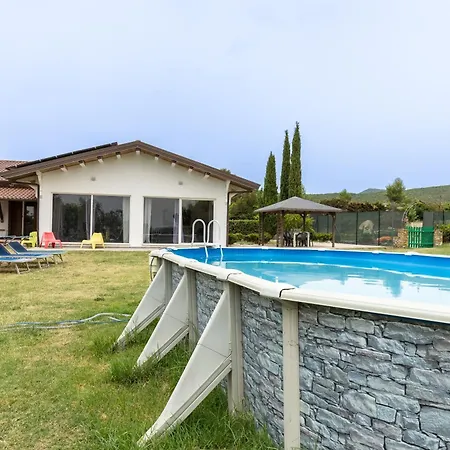 - In Collina Vista Mare Con Piscina Privata Villa *